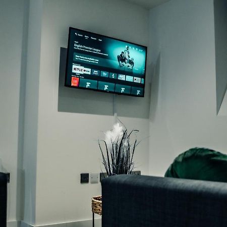 Bv Cosy Basement Apartment At Conditioning House Bradford  Exteriér fotografie