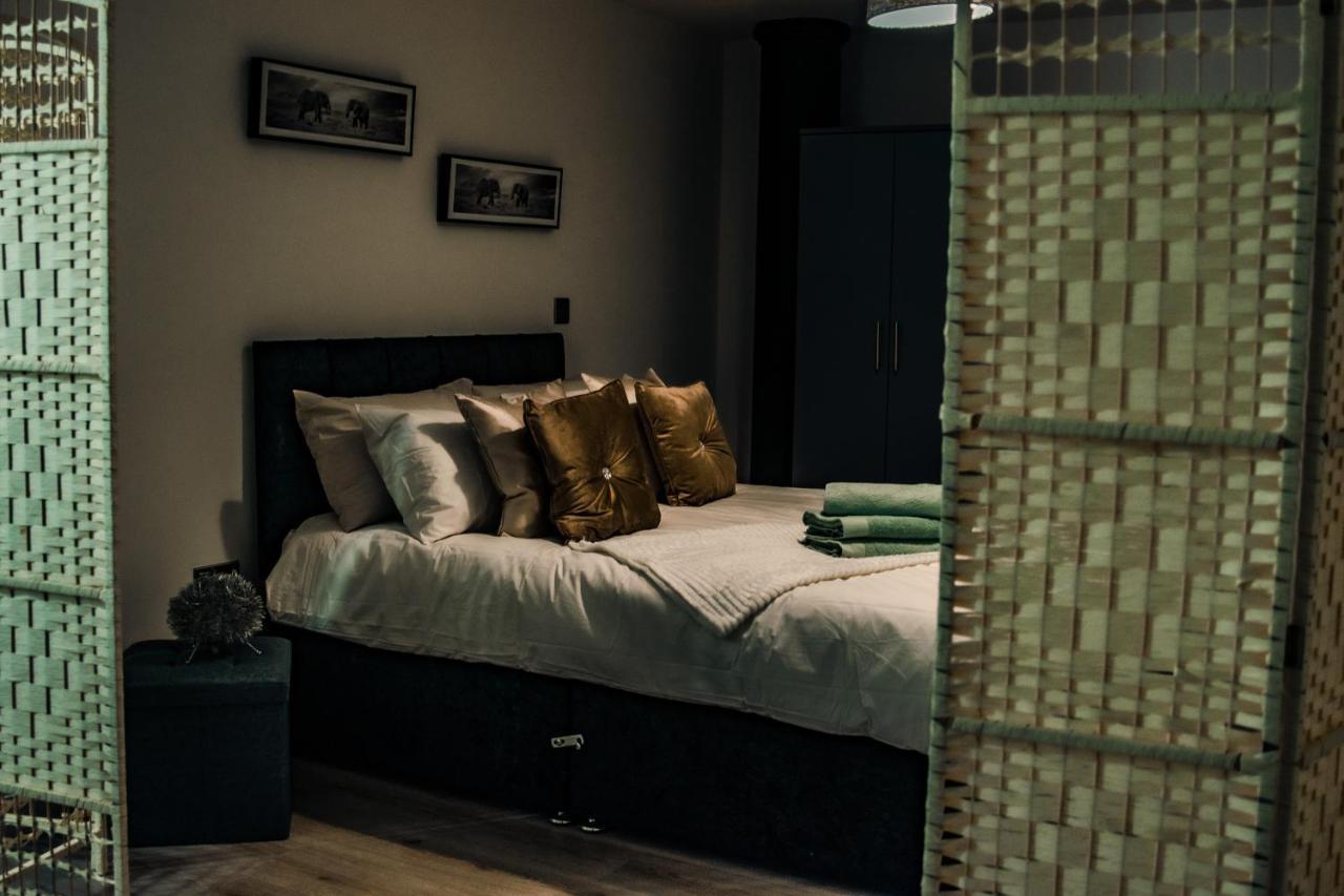 Bv Cosy Basement Apartment At Conditioning House Bradford  Exteriér fotografie
