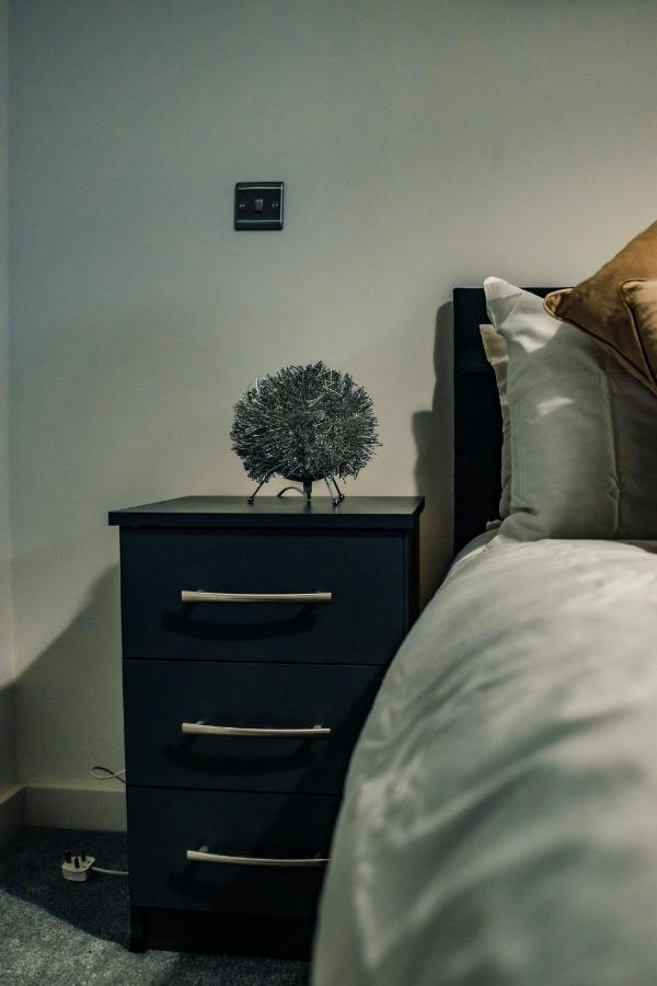 Bv Cosy Basement Apartment At Conditioning House Bradford  Exteriér fotografie