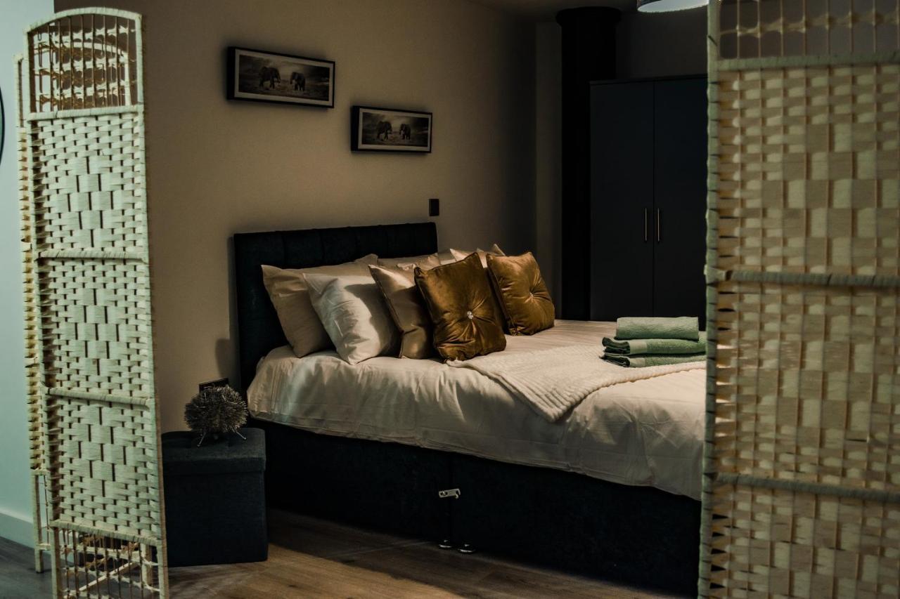 Bv Cosy Basement Apartment At Conditioning House Bradford  Exteriér fotografie